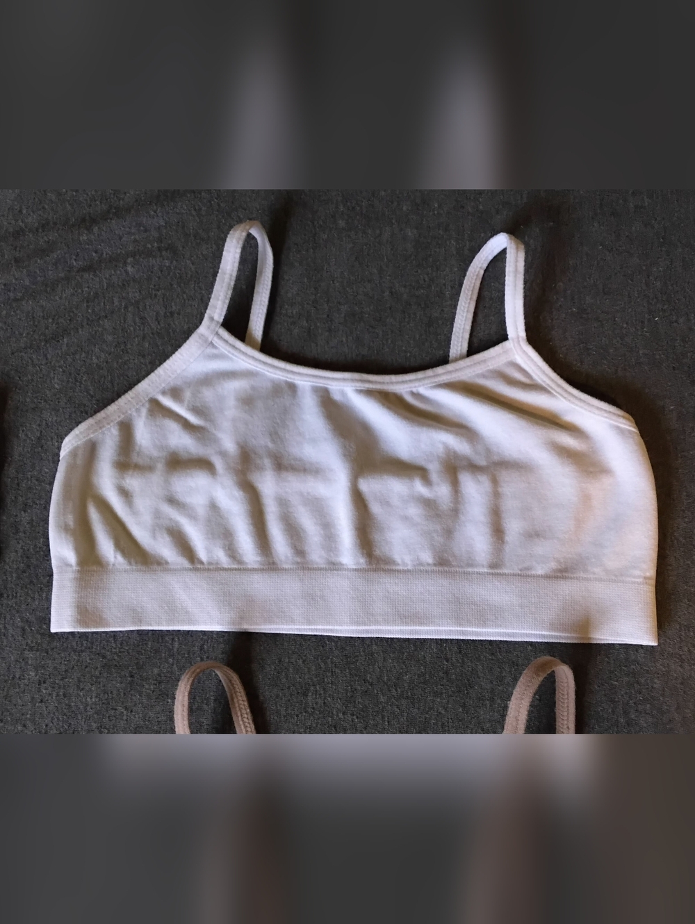 EUC Rene Rofe Girls Bralette 4 Pack Bundle Seamless Stretch Size M 7/8 - Picture 4 of 14